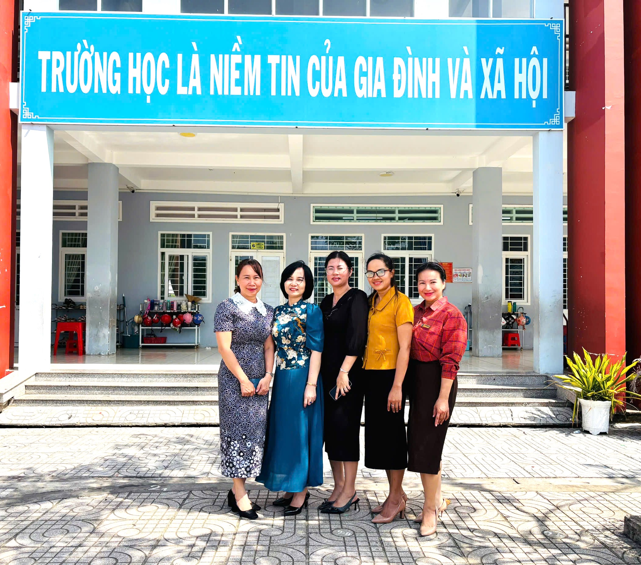 Description: C:\Users\CNC\AppData\Local\Temp\Rar$DRa5232.8067.rartemp\ẢNH ĐO&Agrave;N THỰC TẬP SP\&Acirc;.jpg